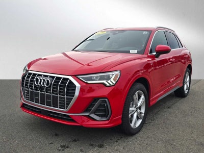 2024 Audi Q3 S line Premium Plus