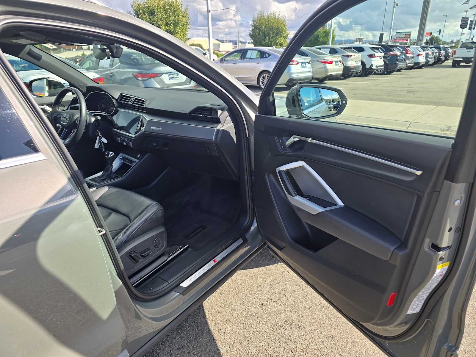 2023 Audi Q3 S line Premium Plus