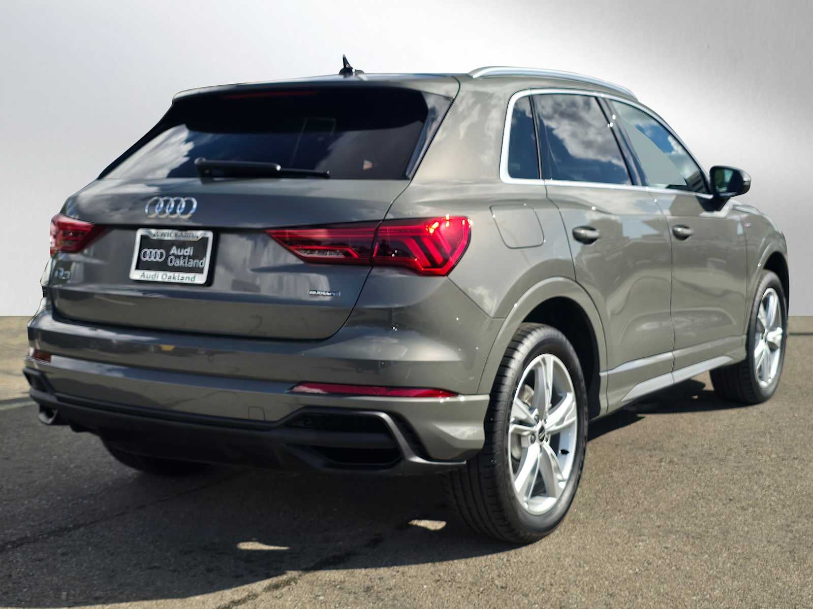 2023 Audi Q3 S line Premium Plus