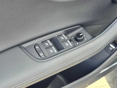 2025 Audi Q8 Premium Plus