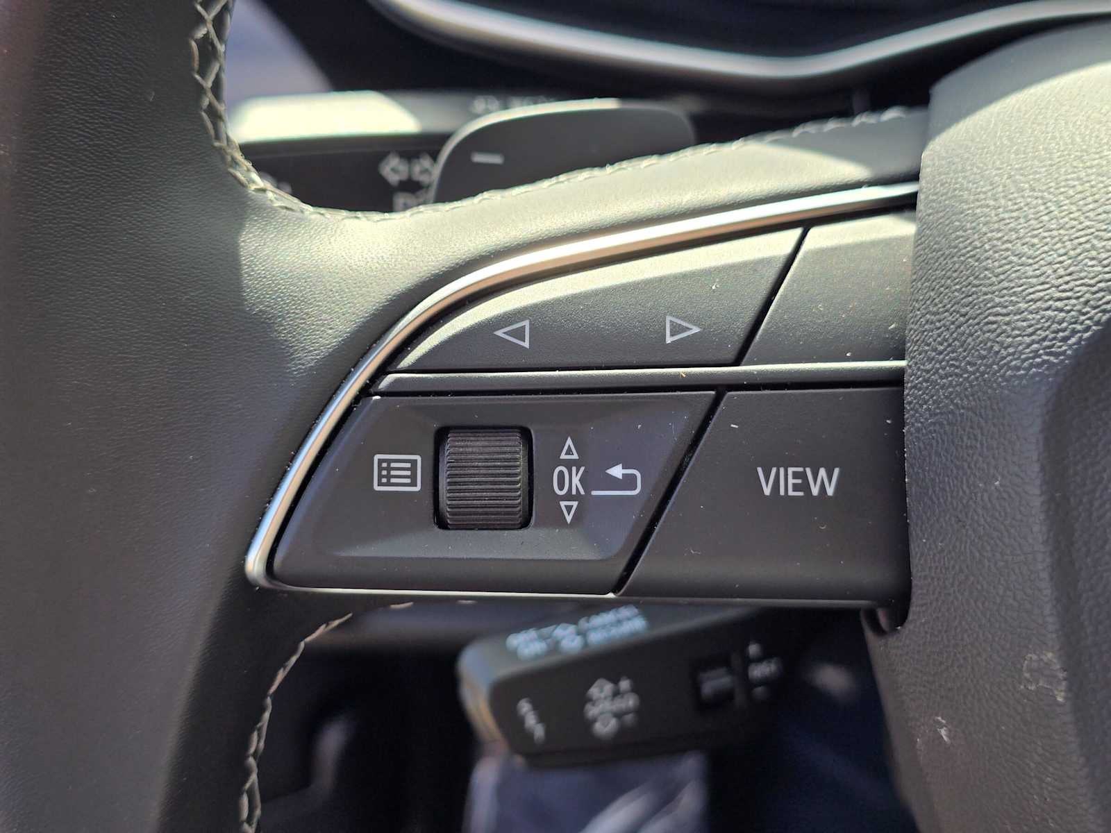 2025 Audi Q8 Premium Plus