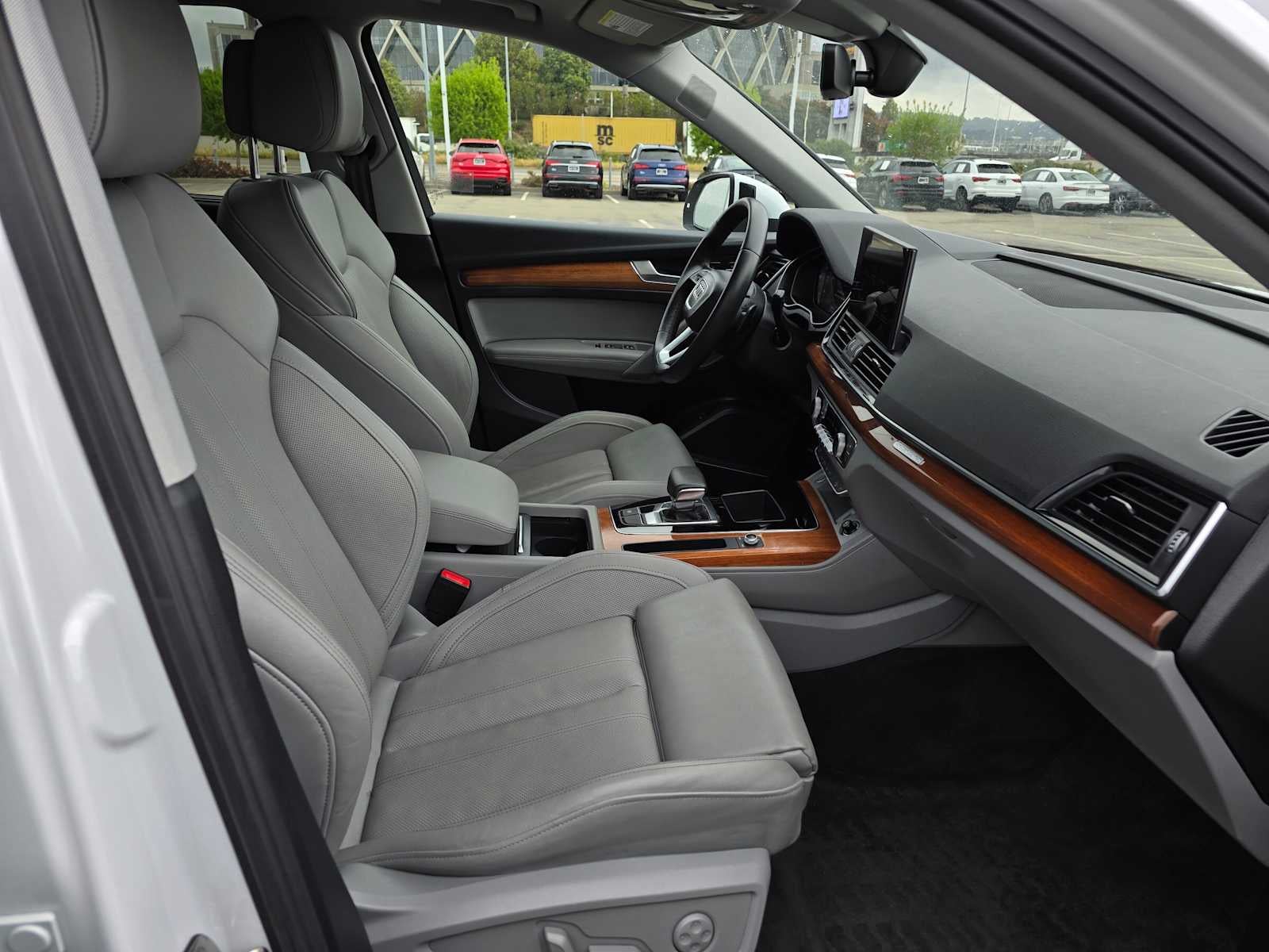 2023 Audi Q5 S line Prestige