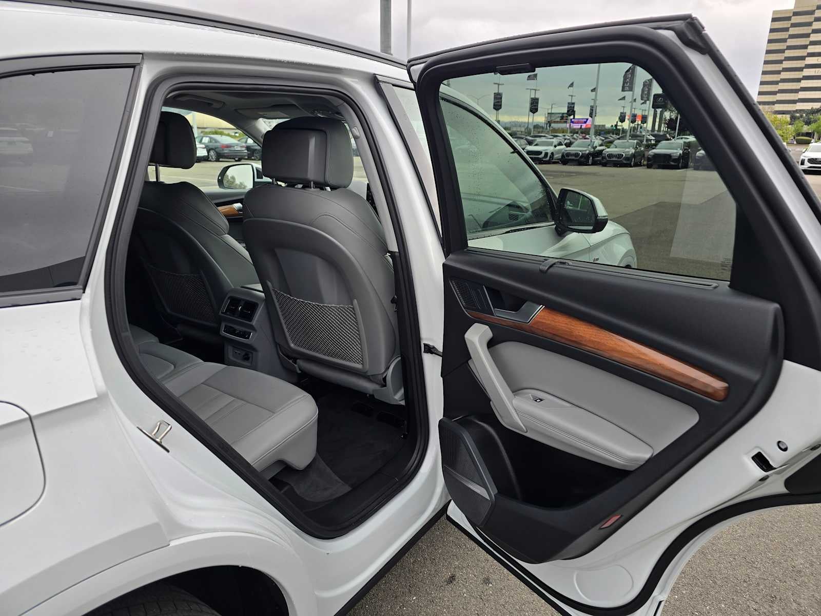 2023 Audi Q5 S line Prestige