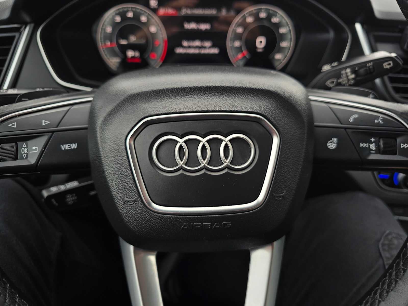 2023 Audi Q5 S line Prestige