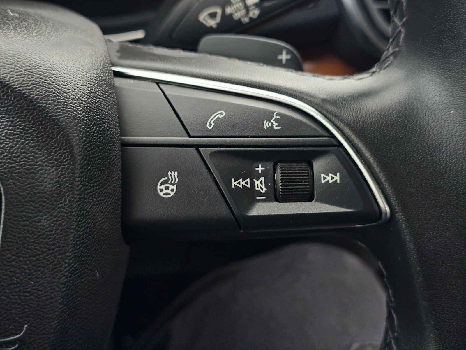 2023 Audi Q5 S line Prestige