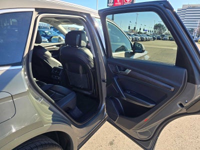 2025 Audi Q5 S line Premium