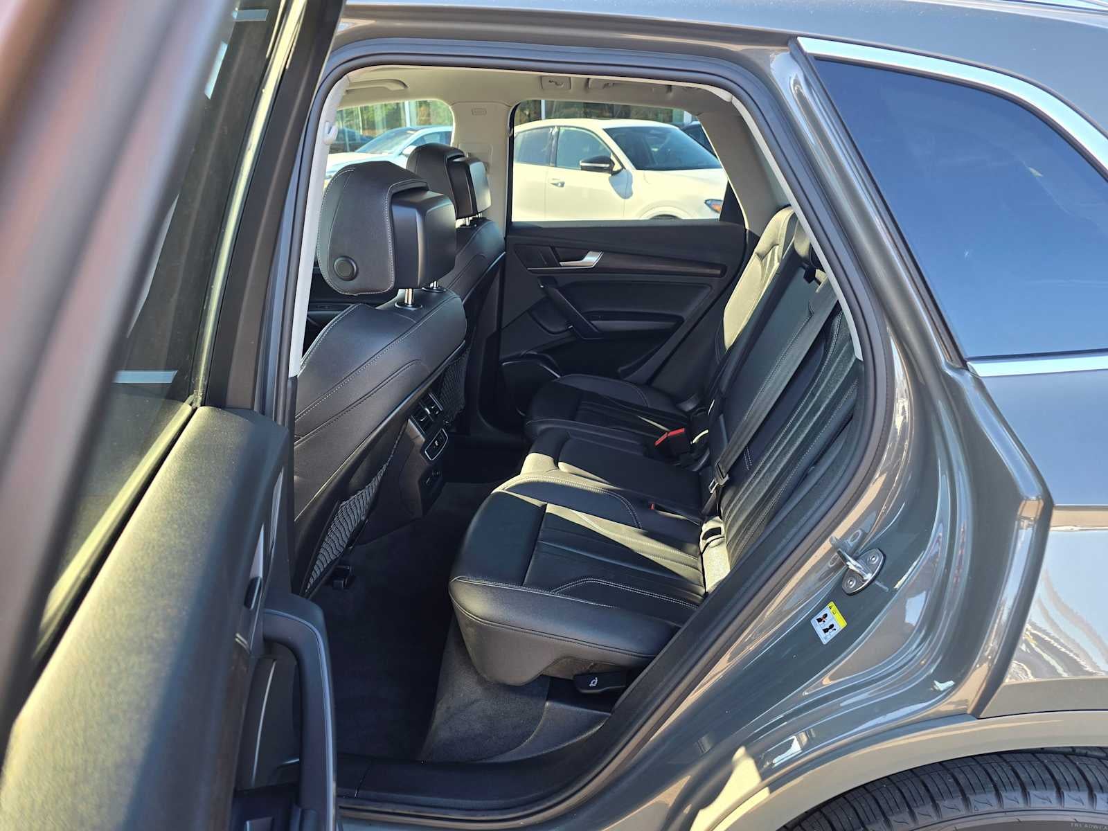 2025 Audi Q5 S line Premium