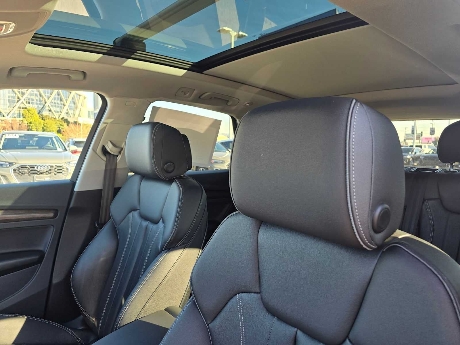 2025 Audi Q5 S line Premium