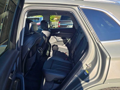 2025 Audi Q5 S line Premium