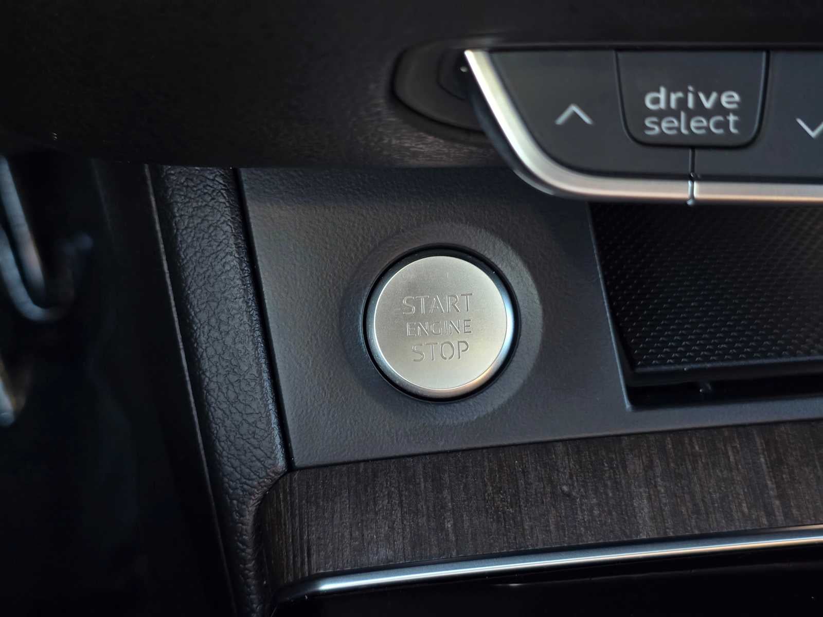 2025 Audi Q5 S line Premium