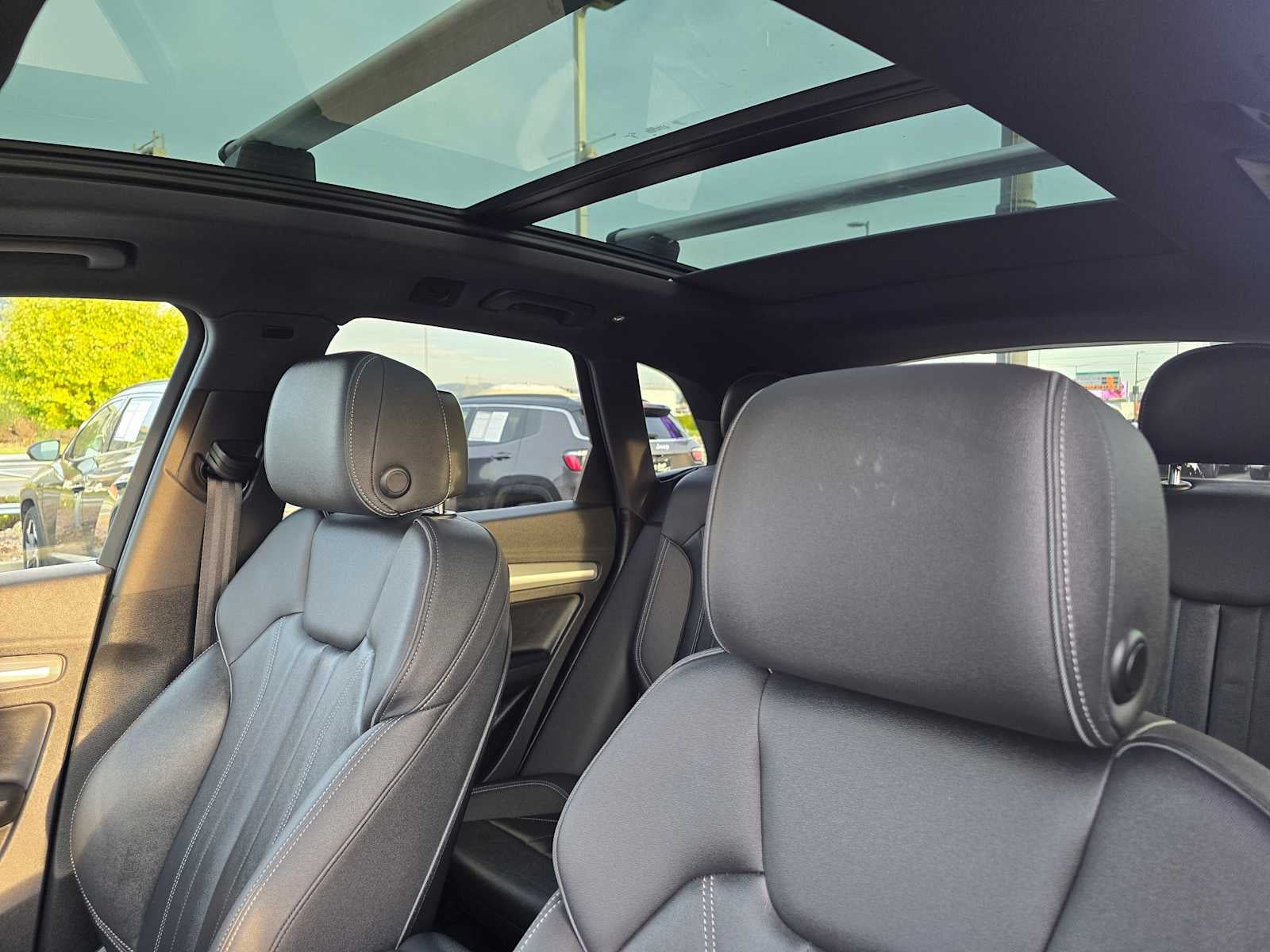 2025 Audi Q5 S line Premium