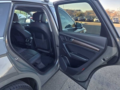 2025 Audi Q5 S line Premium