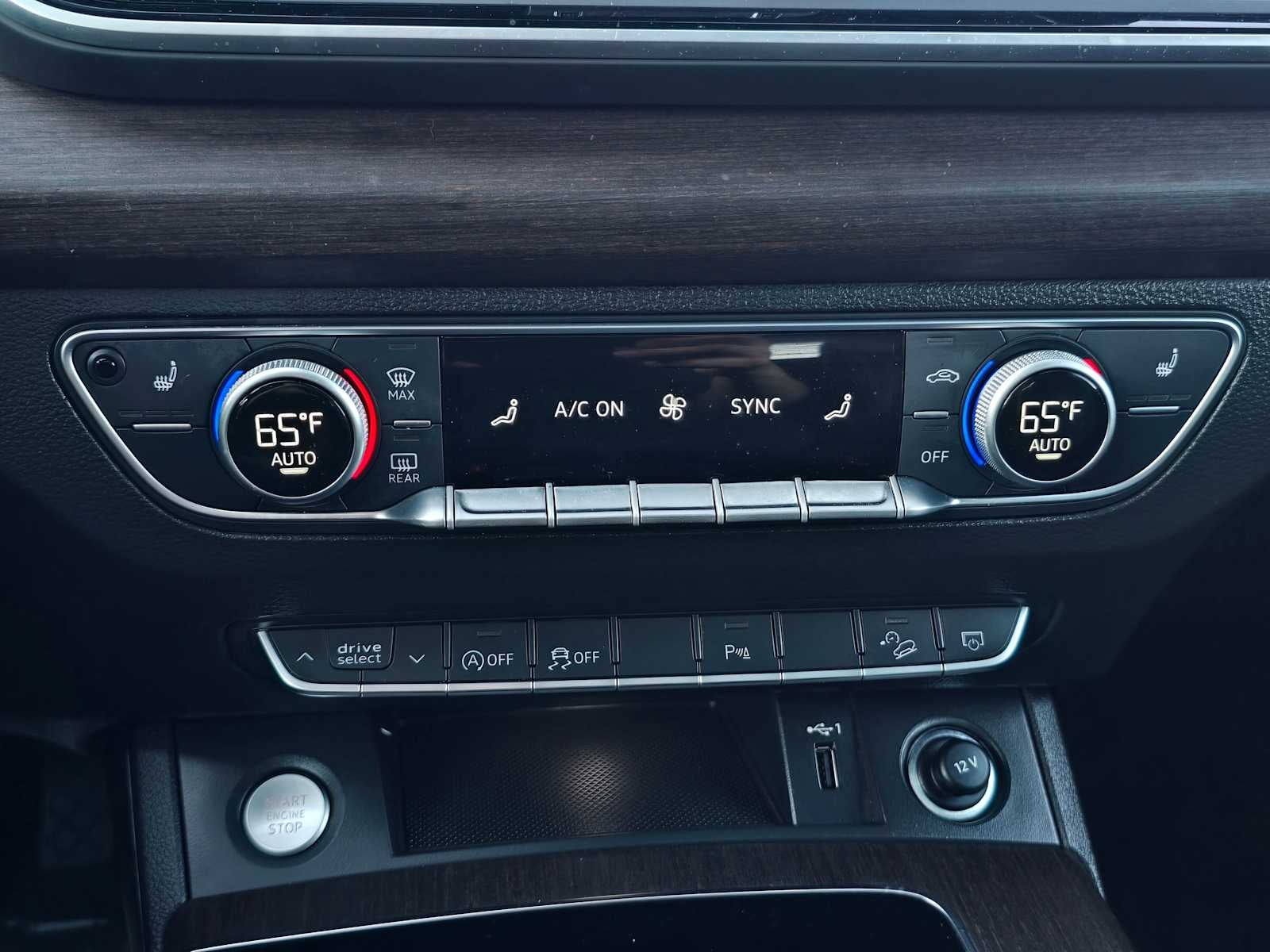 2025 Audi Q5 S line Premium