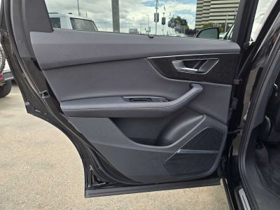2023 Audi Q7 Premium Plus