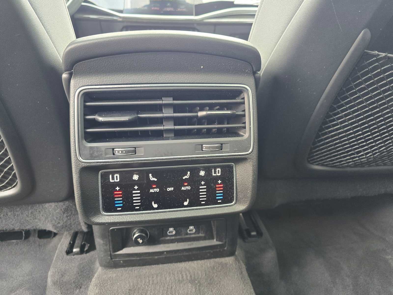 2023 Audi Q7 Premium Plus