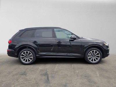 2023 Audi Q7 Premium Plus