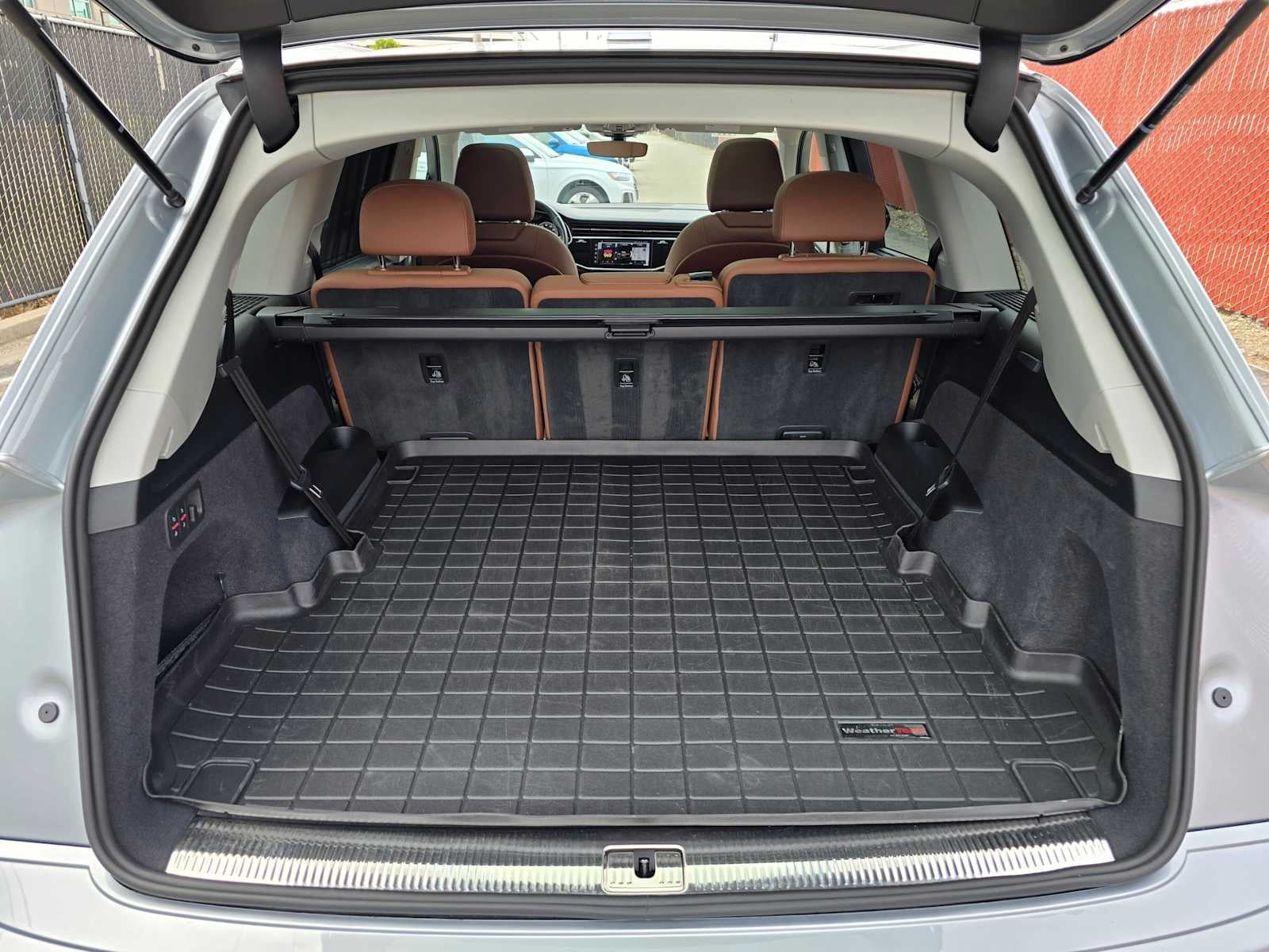 2023 Audi Q7 Premium Plus