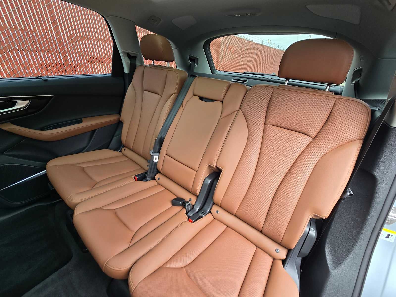 2023 Audi Q7 Premium Plus