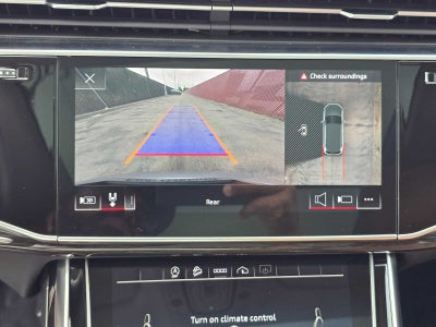 2023 Audi Q7 Premium Plus