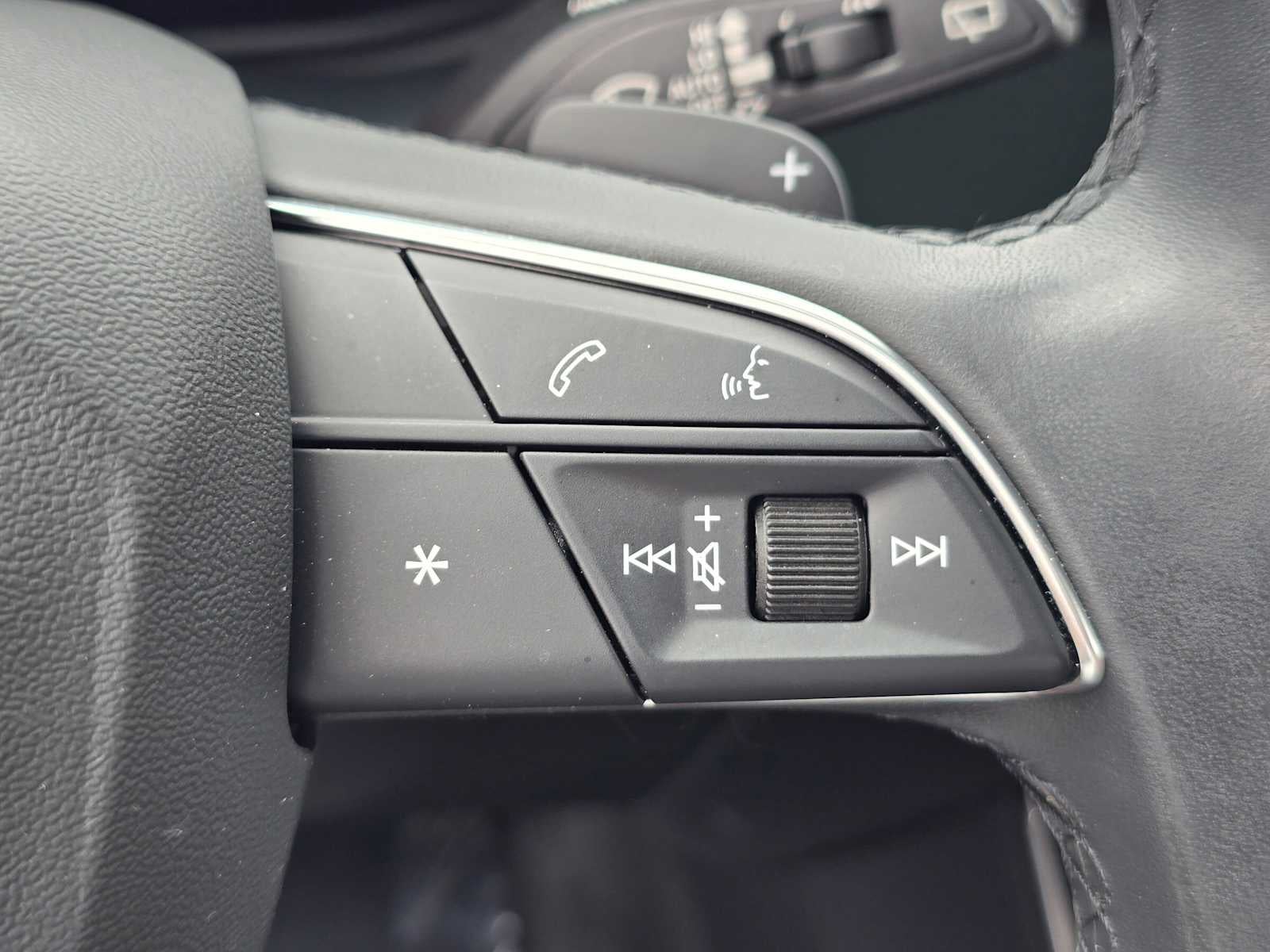 2023 Audi Q7 Premium Plus