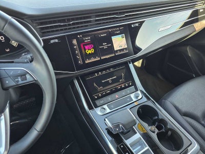 2023 Audi Q7 Premium Plus