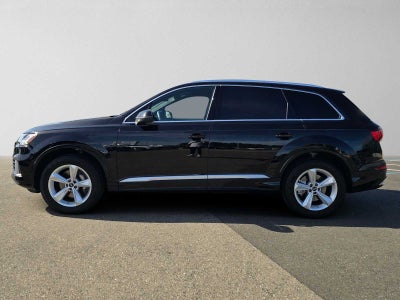 2023 Audi Q7 Premium Plus