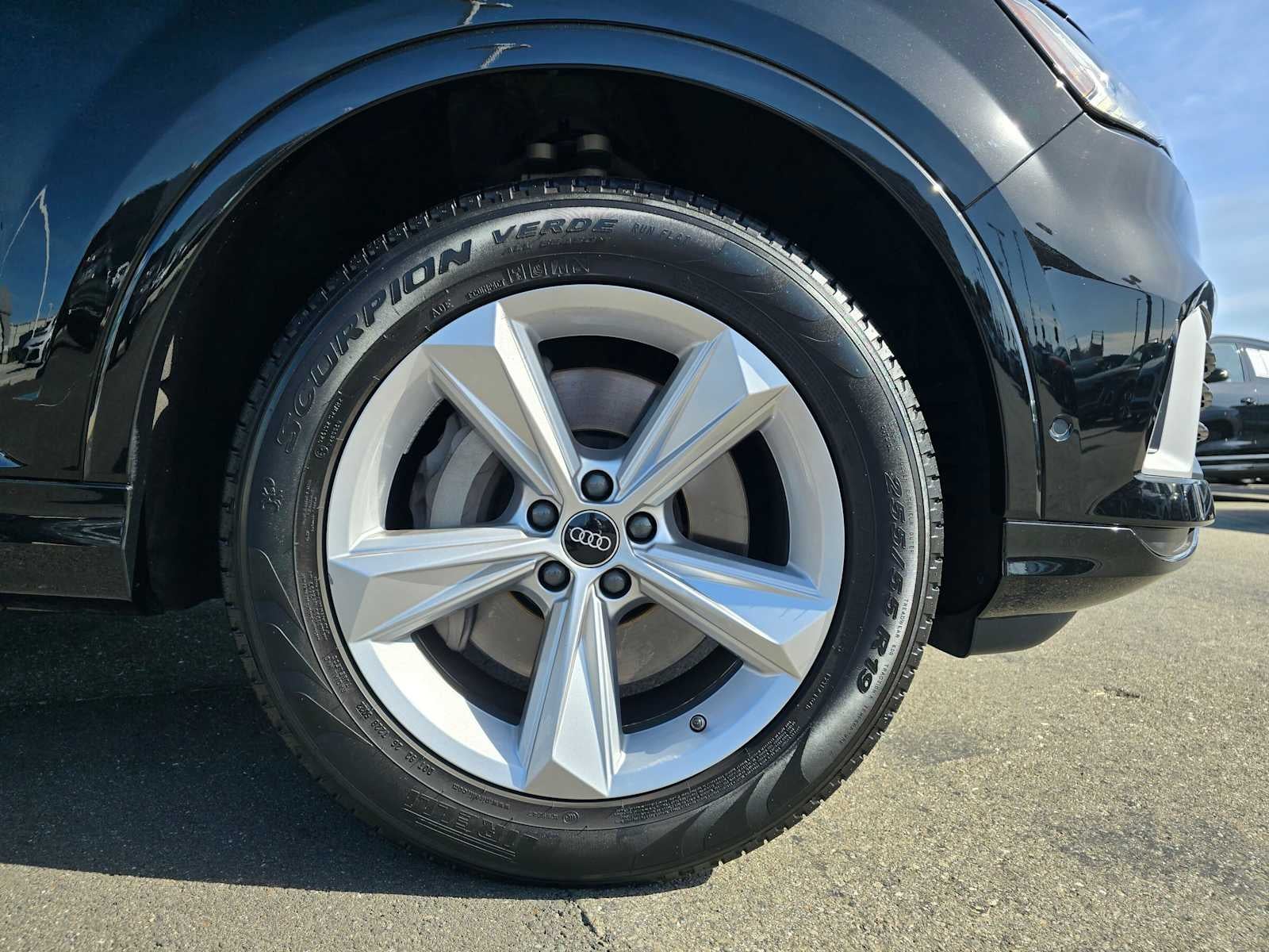 2023 Audi Q7 Premium Plus