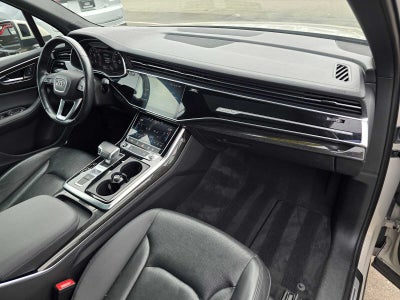 2023 Audi Q7 Premium Plus