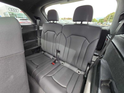 2023 Audi Q7 Premium Plus