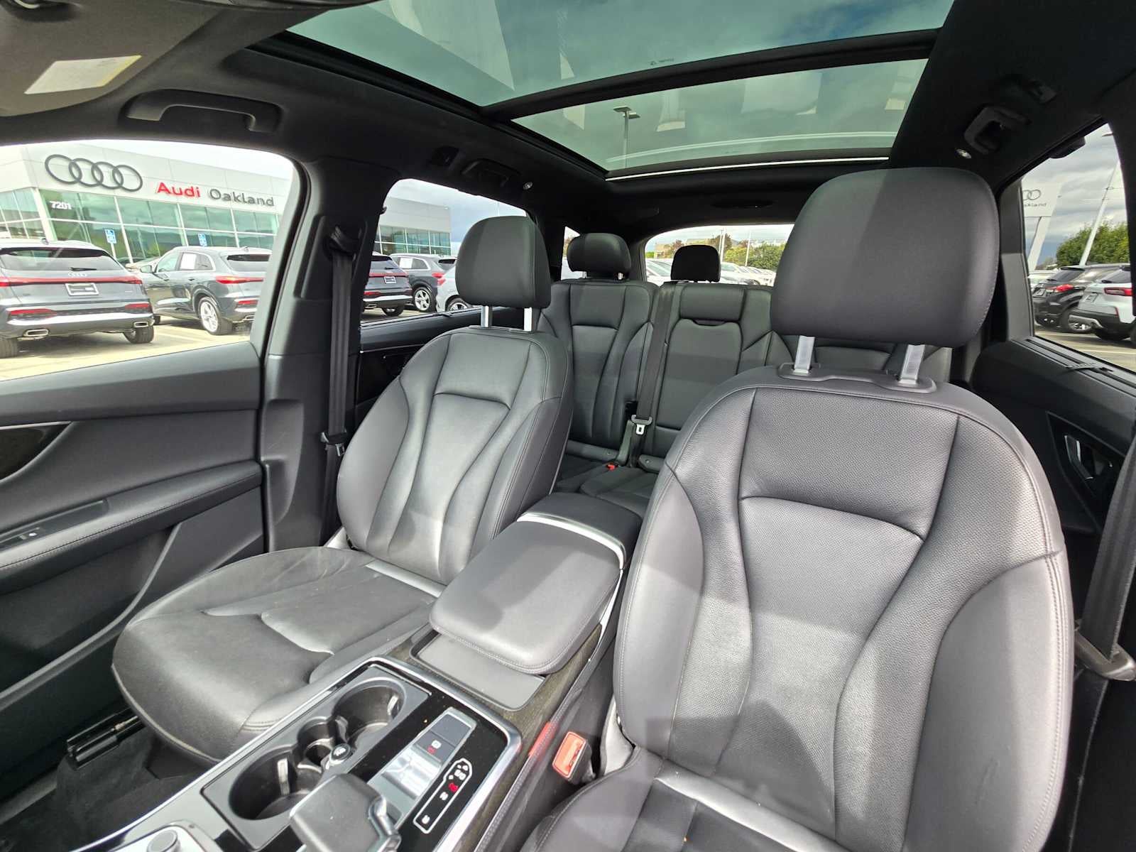 2023 Audi Q7 Premium Plus
