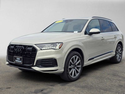 2023 Audi Q7 Premium Plus
