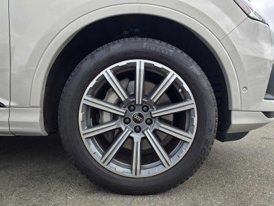 2023 Audi Q7 Premium Plus
