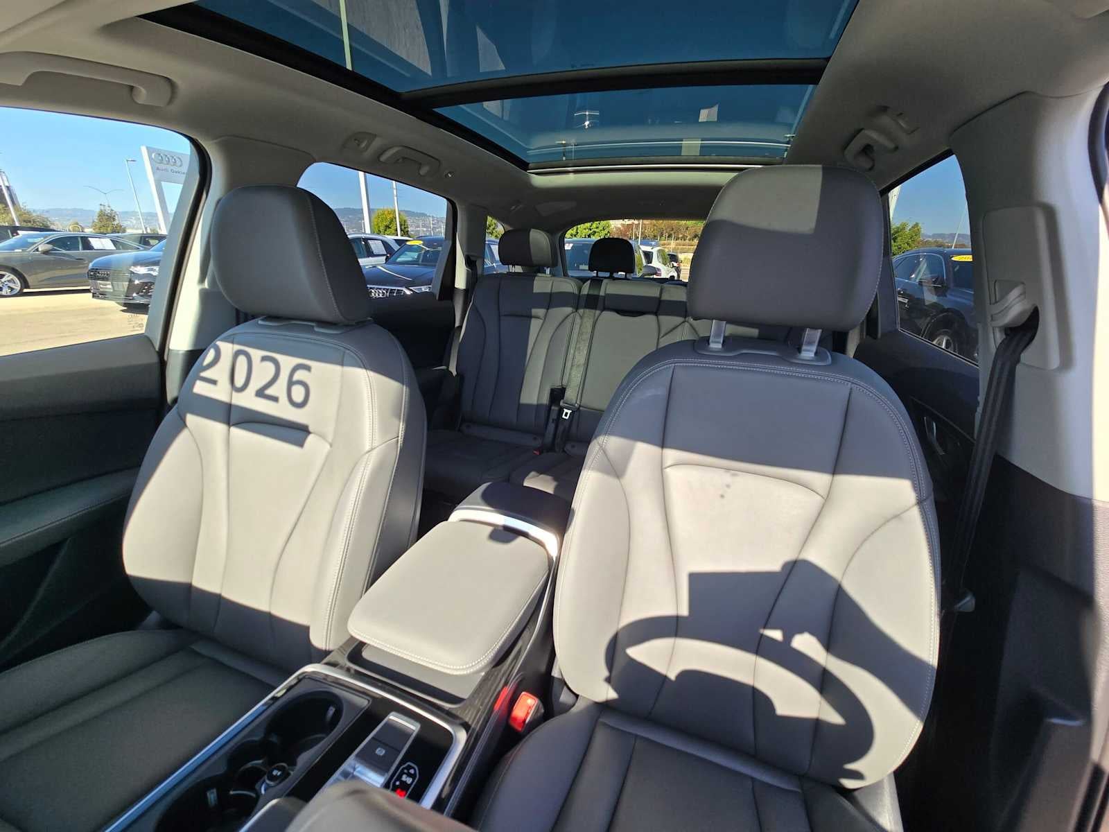 2026 Audi Q7 Premium Plus