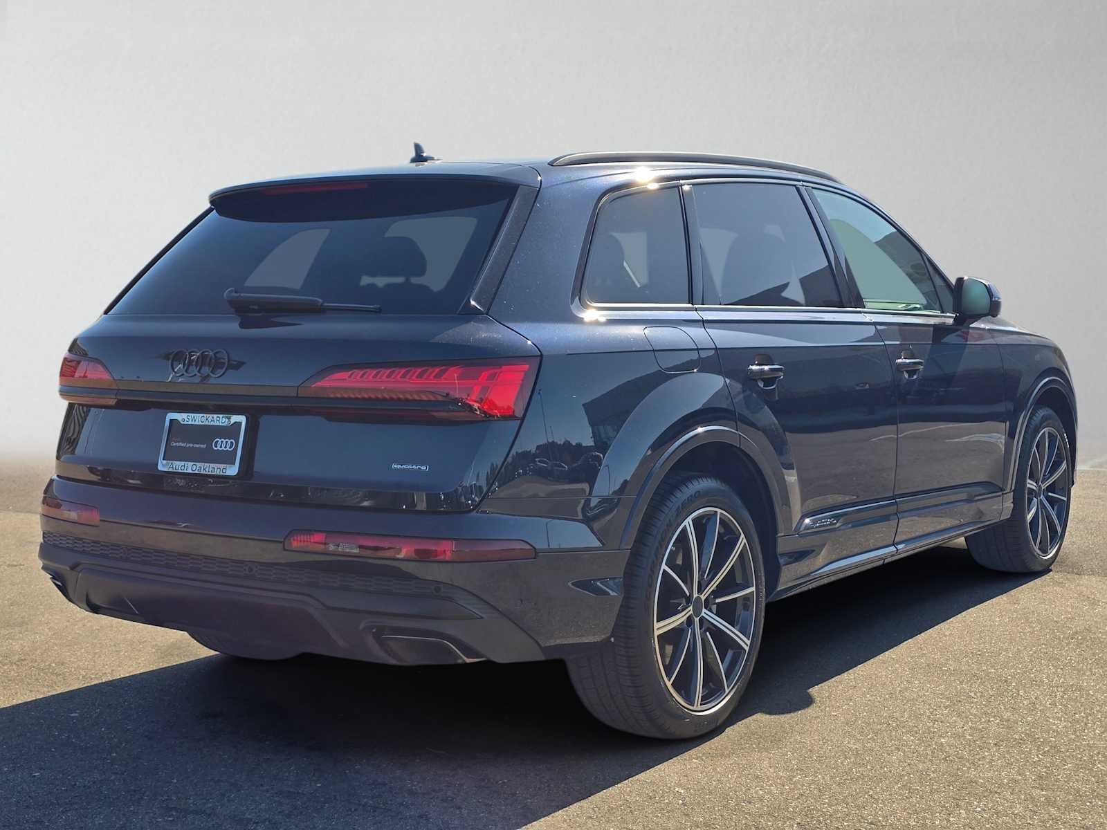 2026 Audi Q7 Premium Plus