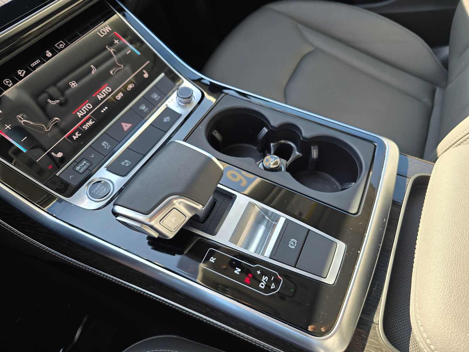 2026 Audi Q7 Premium Plus