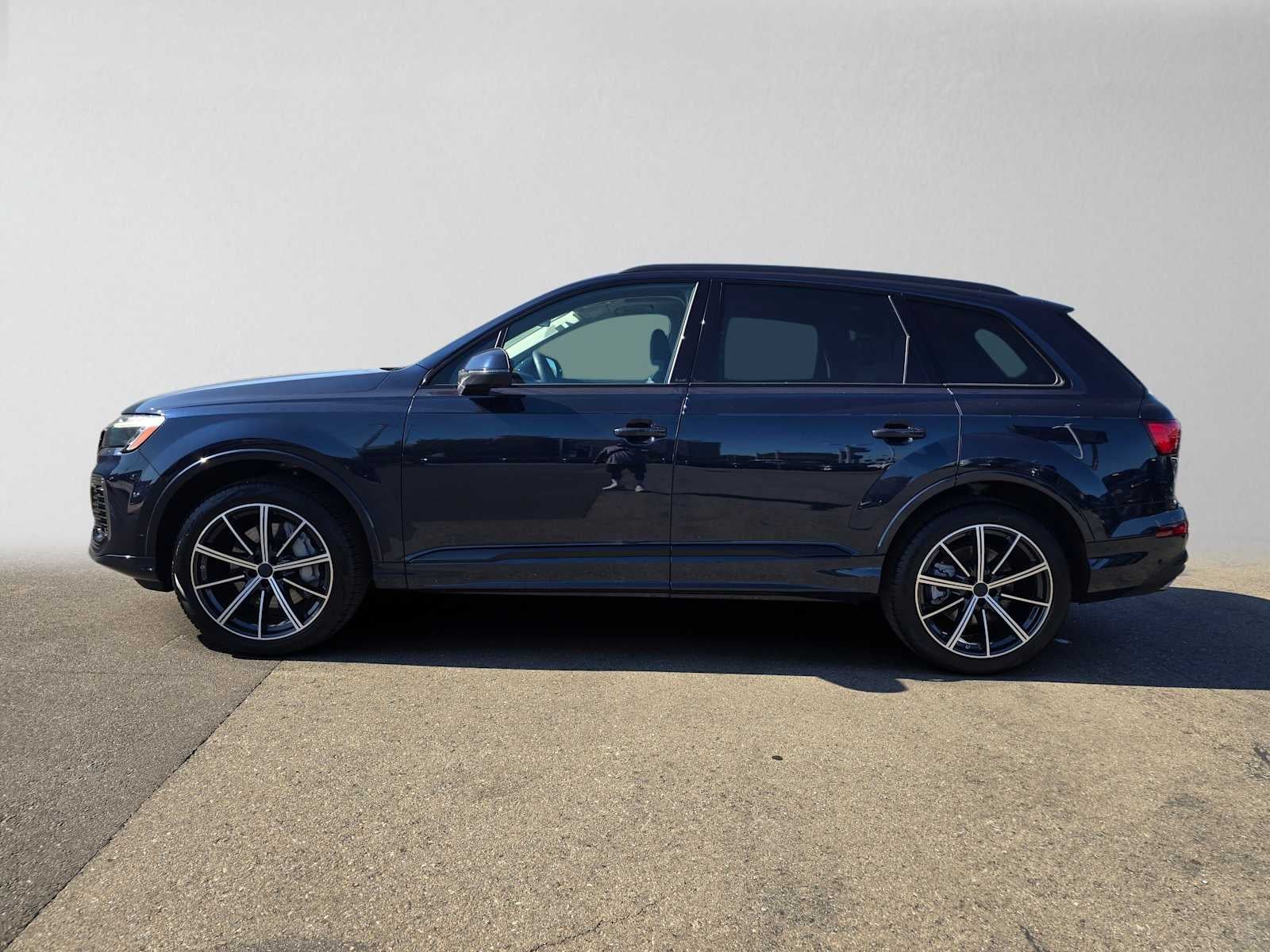 2026 Audi Q7 Premium Plus