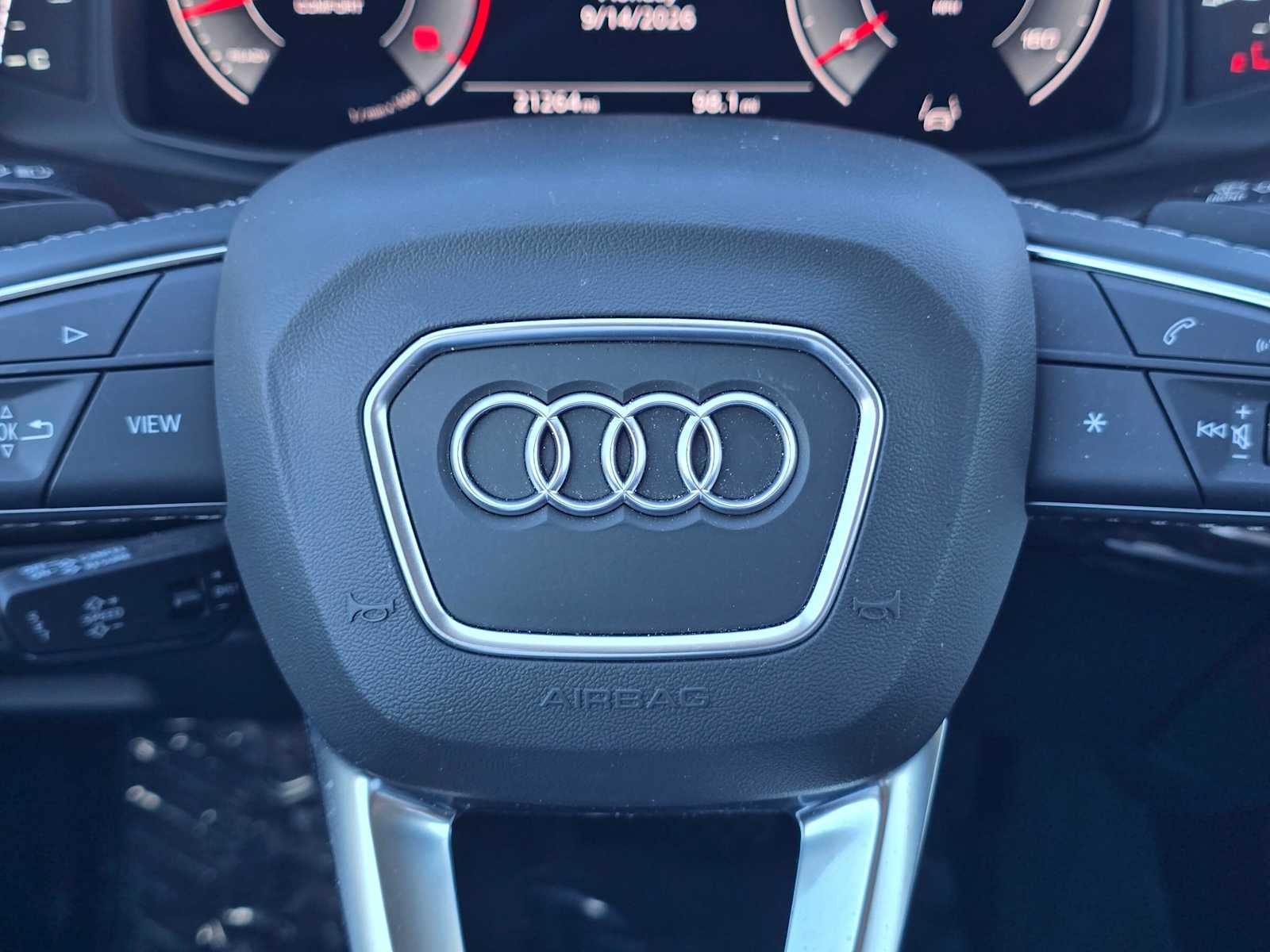 2025 Audi Q7 Premium Plus