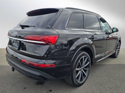 2021 Audi Q7 Premium Plus