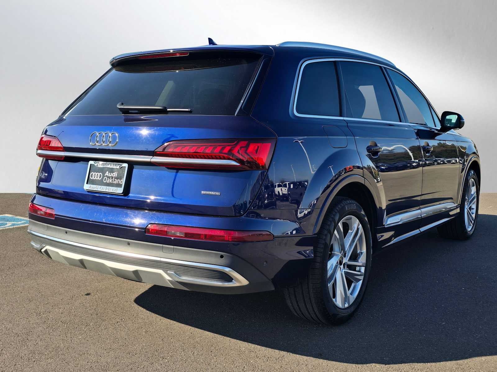 2024 Audi Q7 Premium Plus