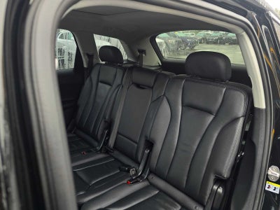 2024 Audi Q7 Premium Plus