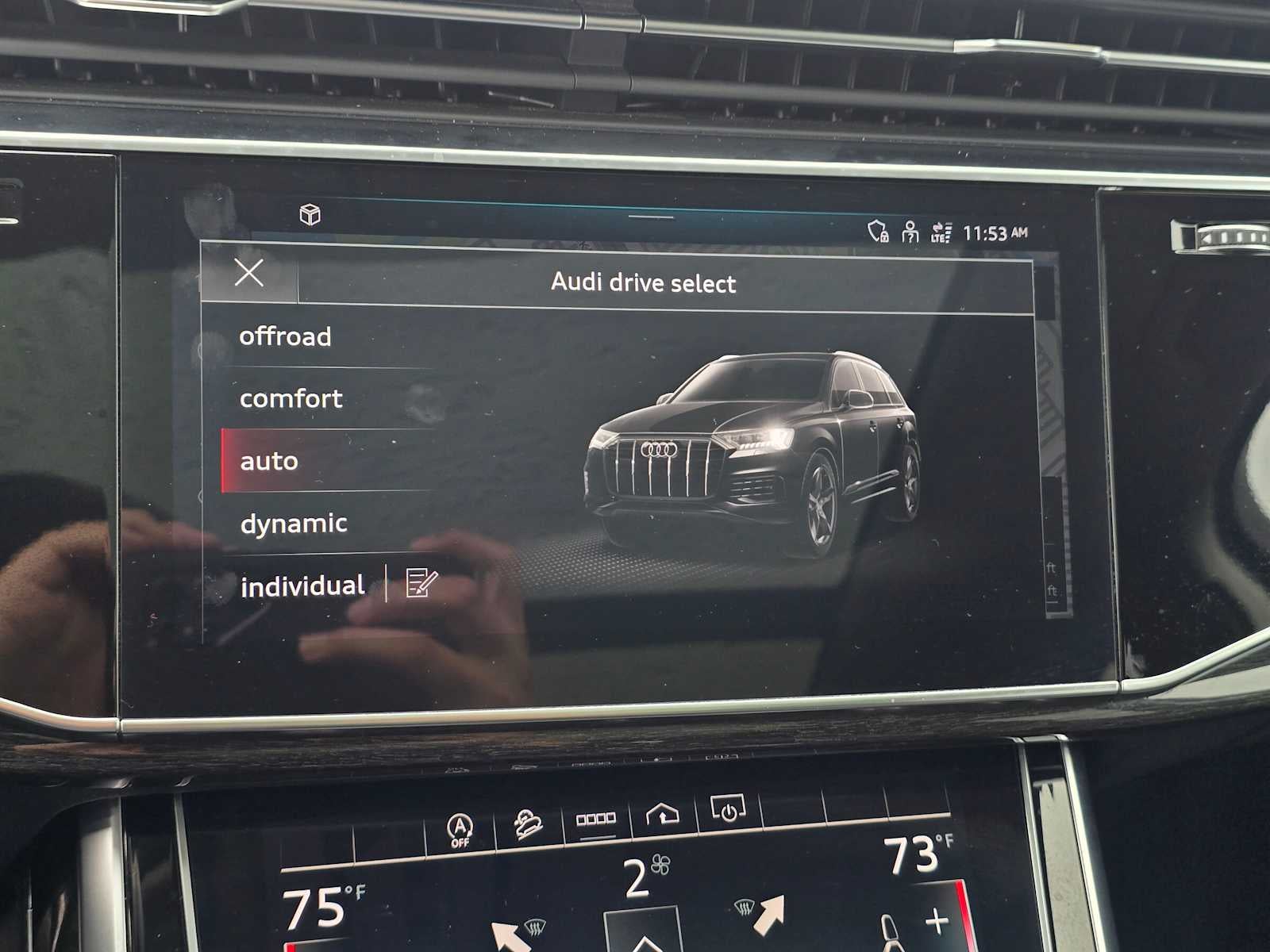 2024 Audi Q7 Premium Plus