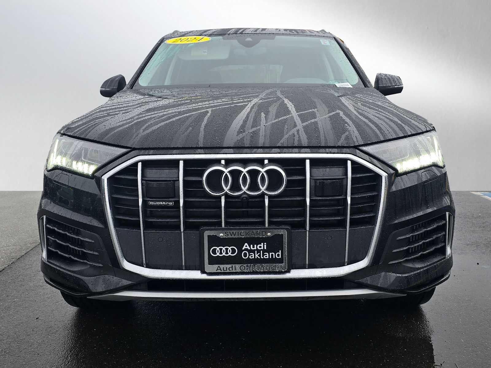 2024 Audi Q7 Premium Plus