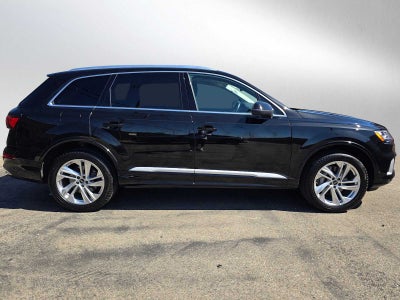 2023 Audi Q7 Premium Plus