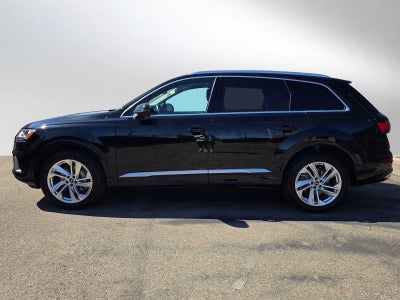 2023 Audi Q7 Premium Plus