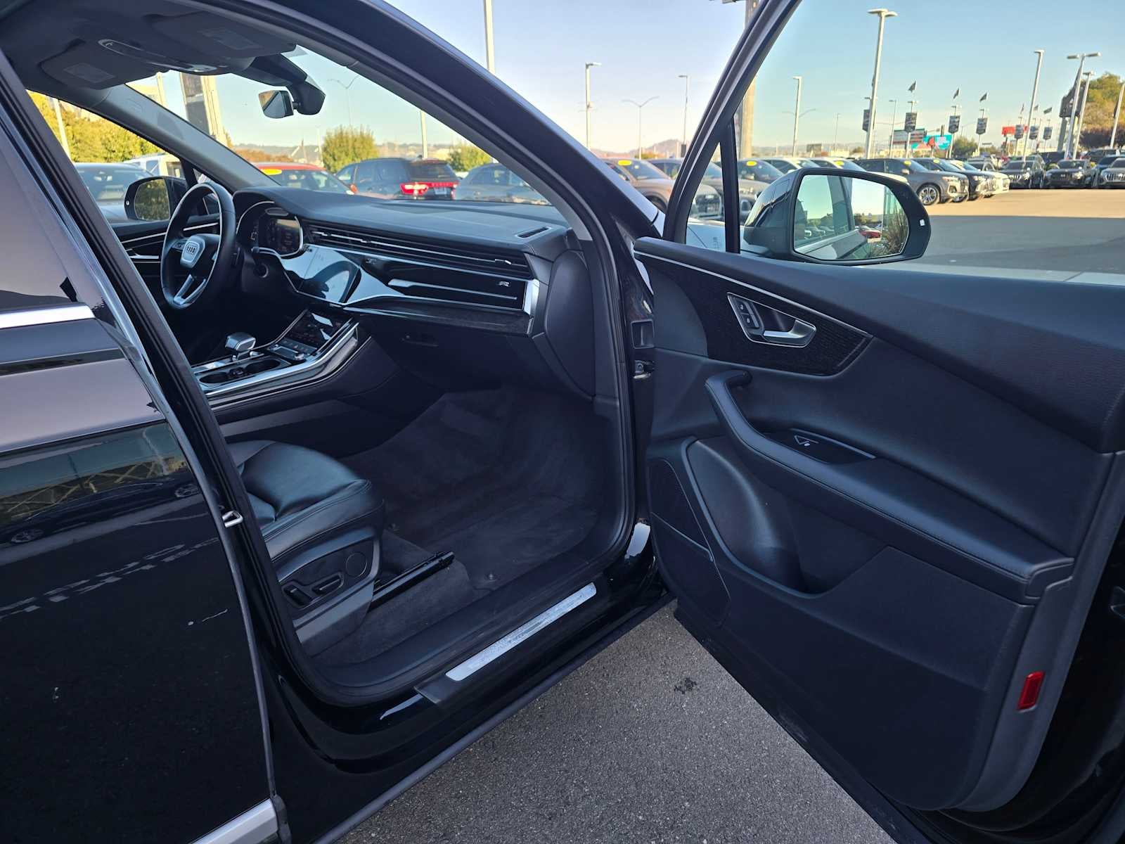 2024 Audi Q7 Premium Plus