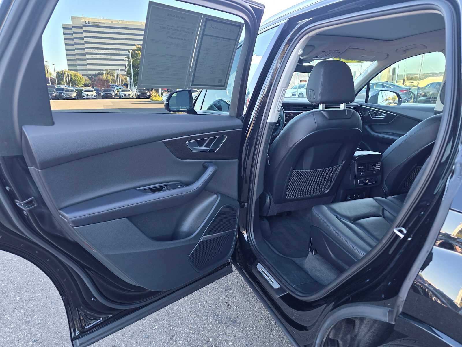 2024 Audi Q7 Premium Plus