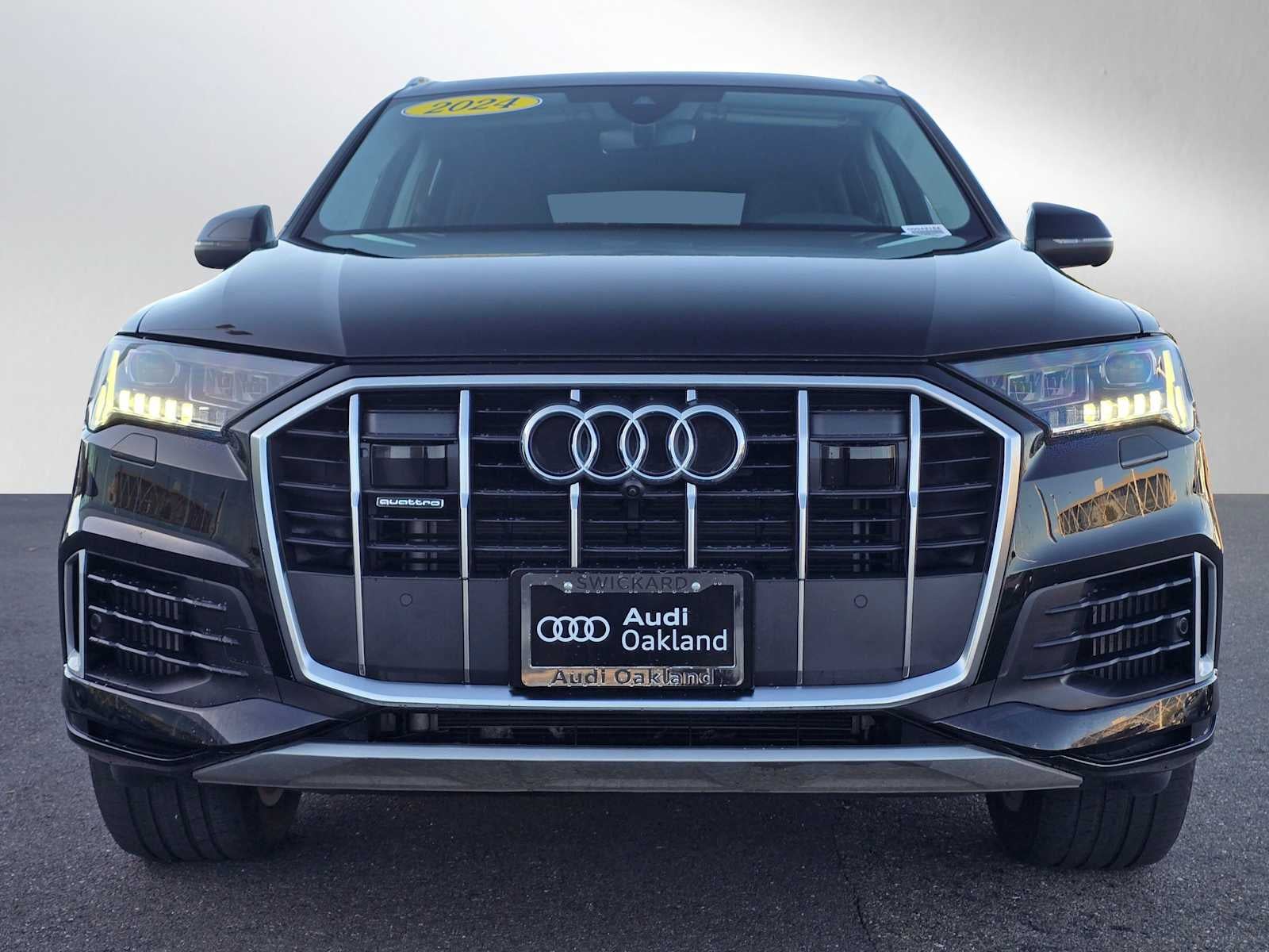 2024 Audi Q7 Premium Plus