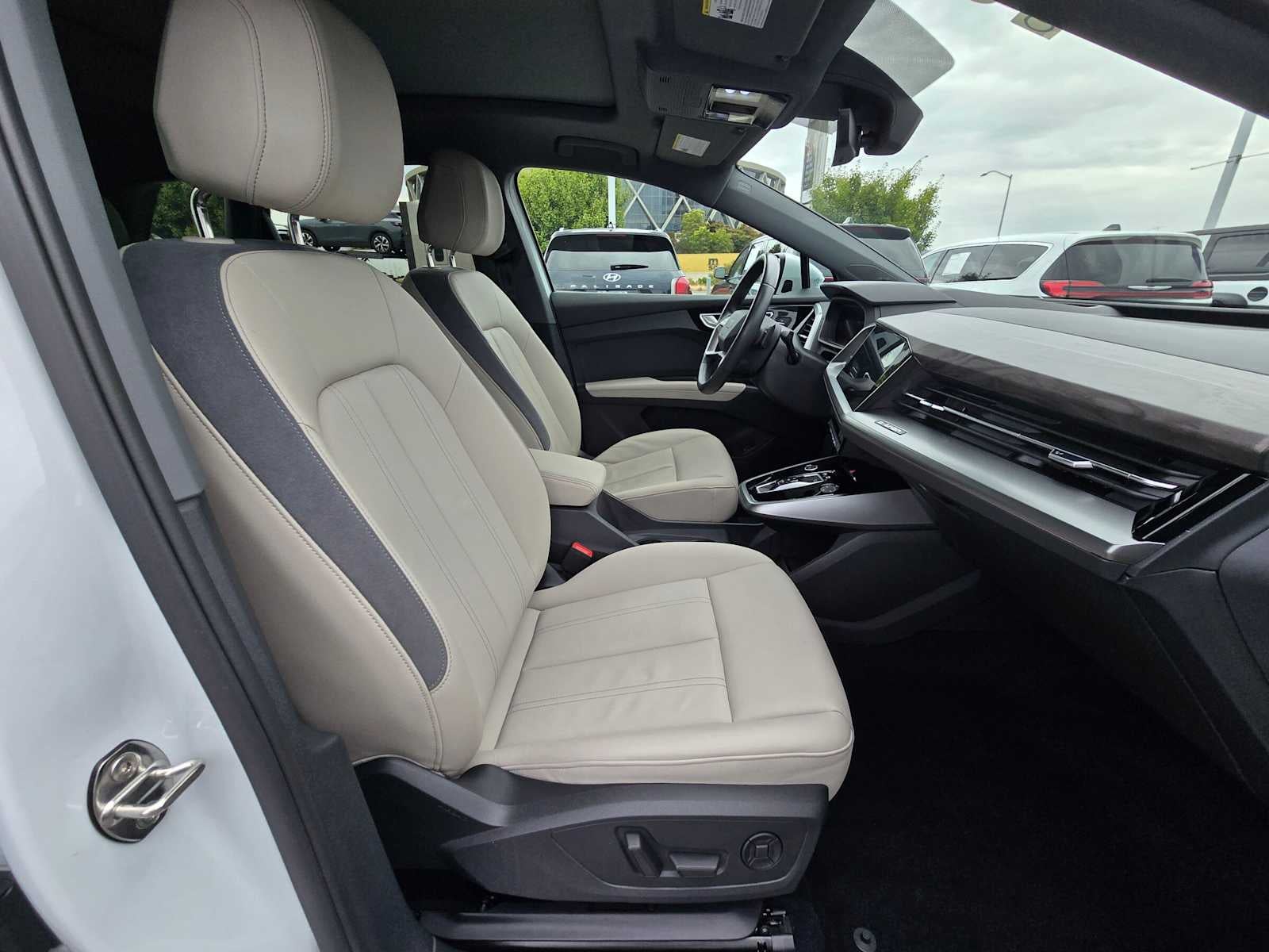 2023 Audi Q4 e-tron Prestige