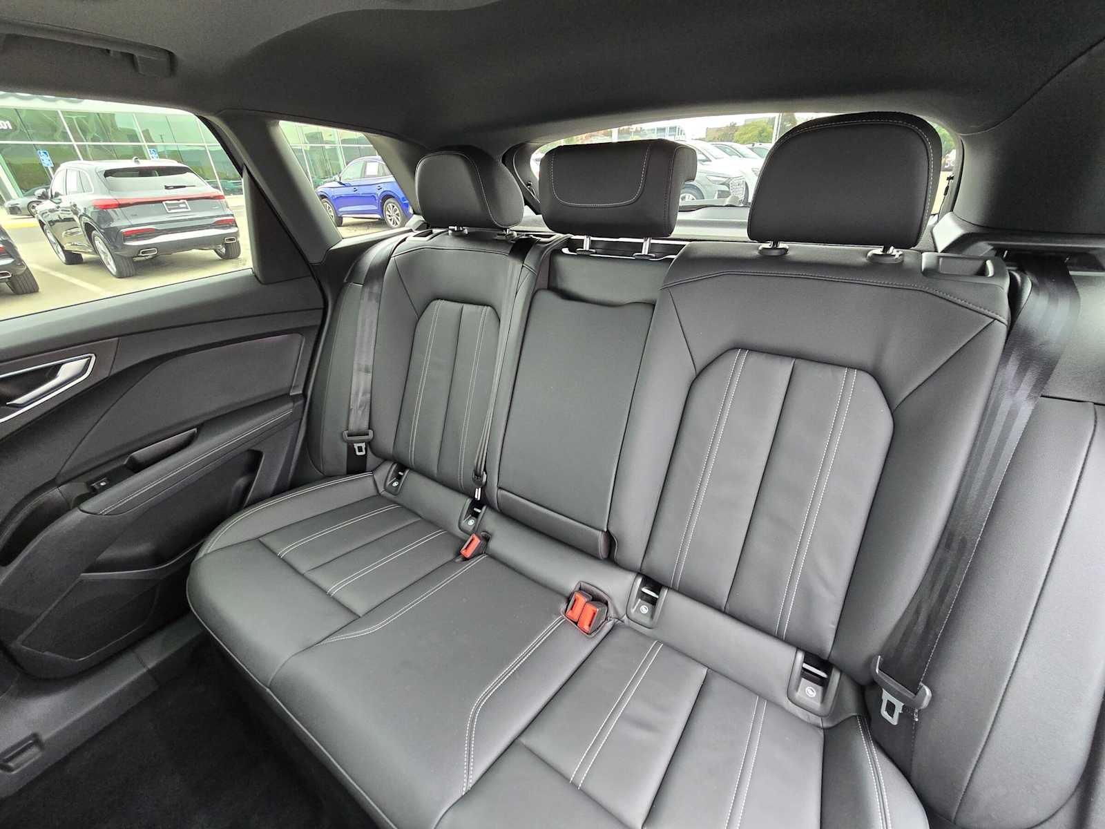 2024 Audi Q4 e-tron Prestige