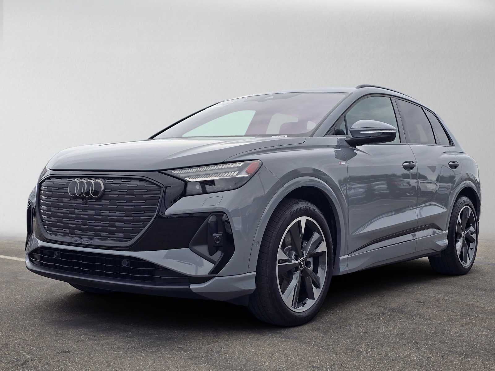 2024 Audi Q4 e-tron Prestige